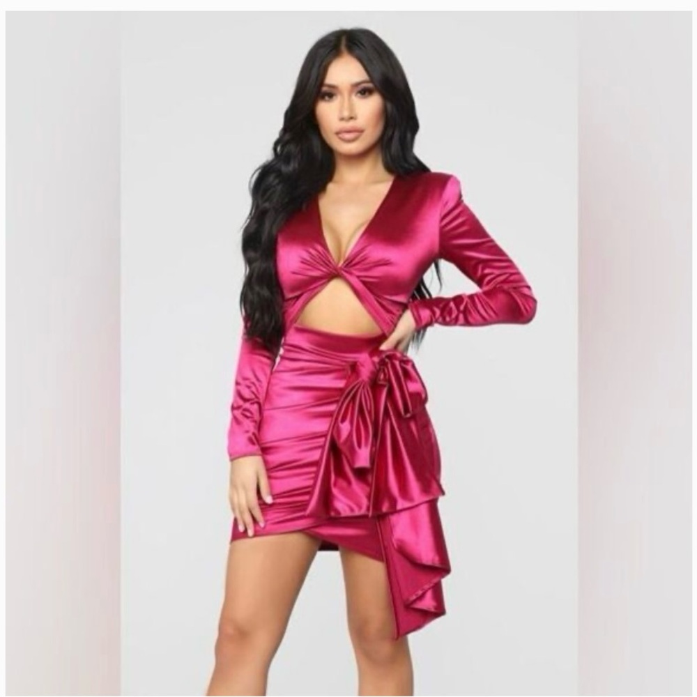 Fashion Nova Fuchsia Long Sleeve Dress